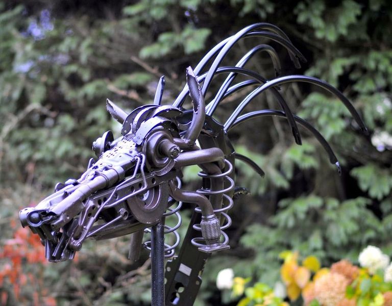 tete cheval en metal